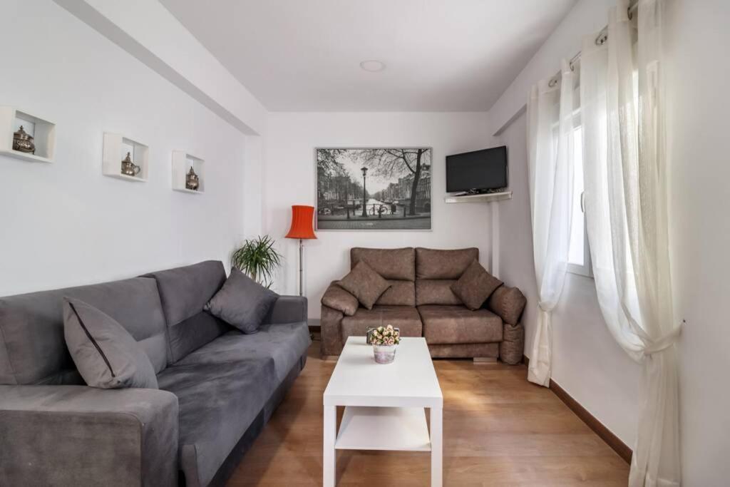 Lovely Apartment In The Centre Wifi Granada Eksteriør bilde
